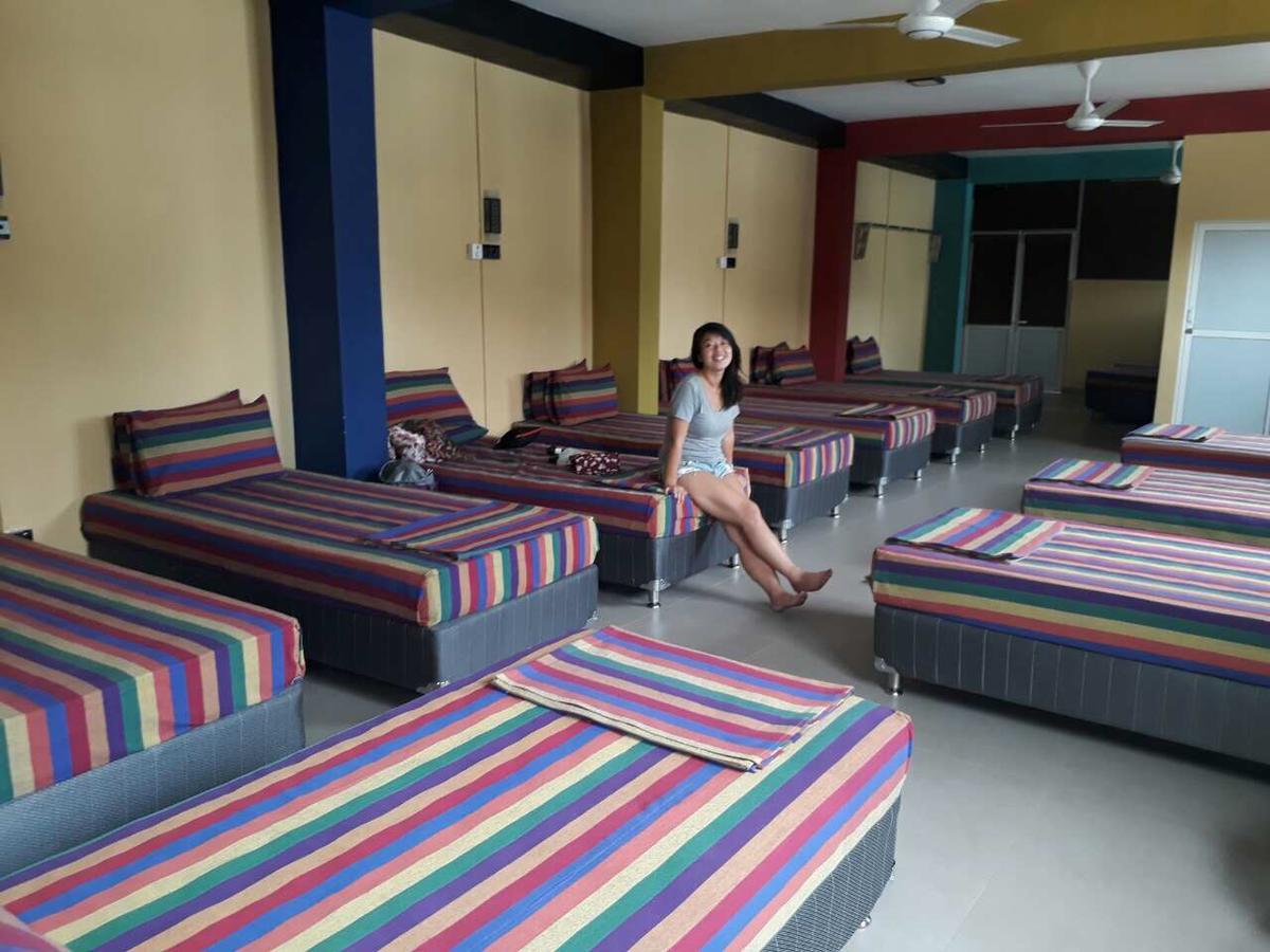 281 Kandy City Hostel & Rooms Deiyannewela 外观 照片