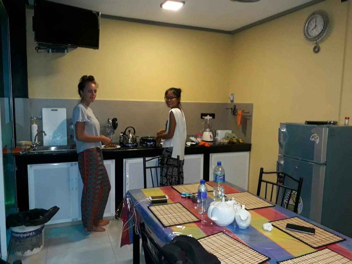 281 Kandy City Hostel & Rooms Deiyannewela 外观 照片