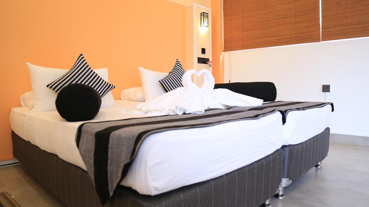 281 Kandy City Hostel & Rooms Deiyannewela 外观 照片