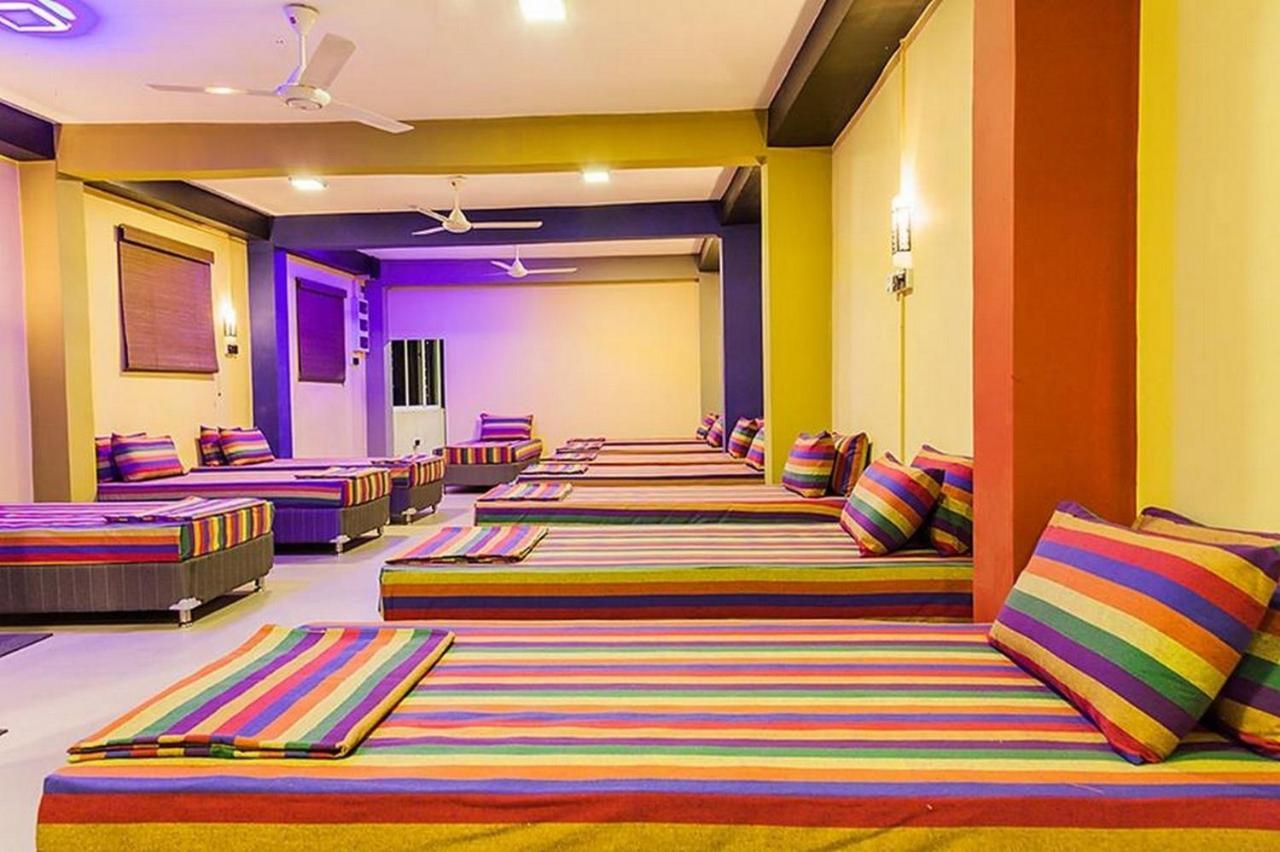 281 Kandy City Hostel & Rooms Deiyannewela 外观 照片