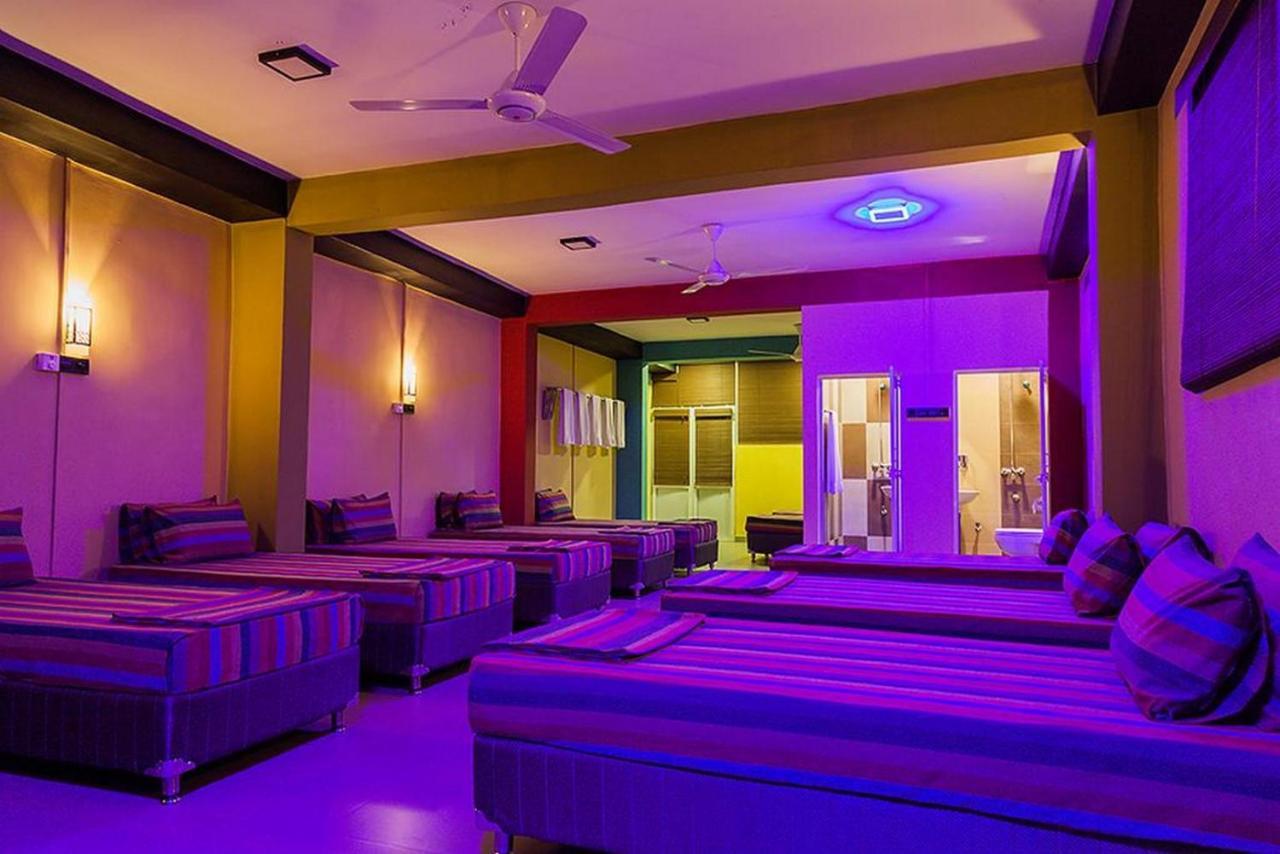 281 Kandy City Hostel & Rooms Deiyannewela 外观 照片